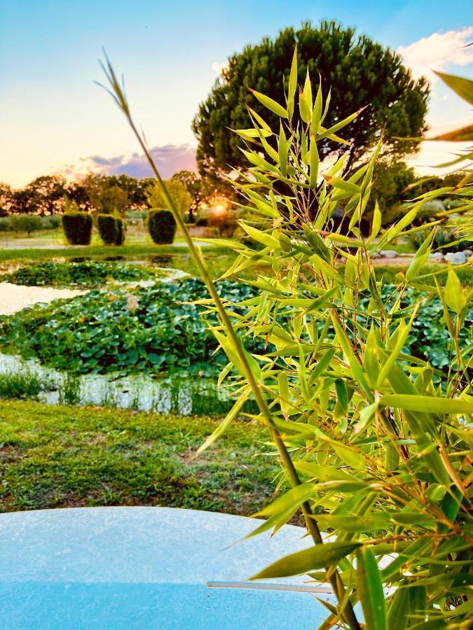 Domaine Amourella Aparthotel Lambesc Εξωτερικό φωτογραφία