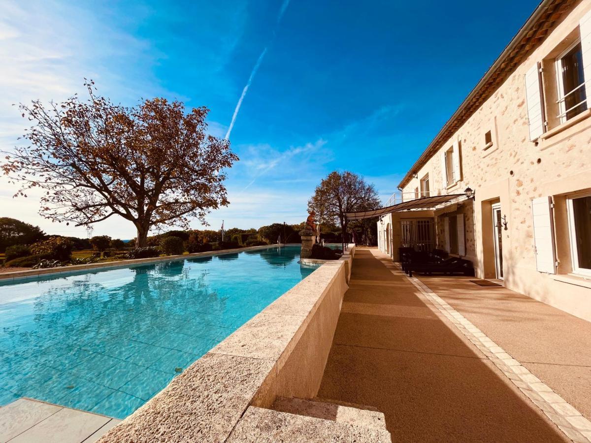 Domaine Amourella Aparthotel Lambesc Εξωτερικό φωτογραφία