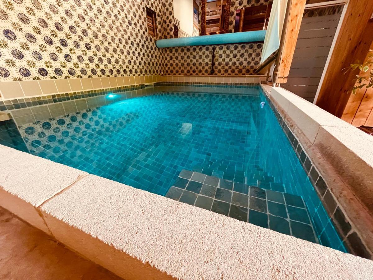 Domaine Amourella Aparthotel Lambesc Εξωτερικό φωτογραφία