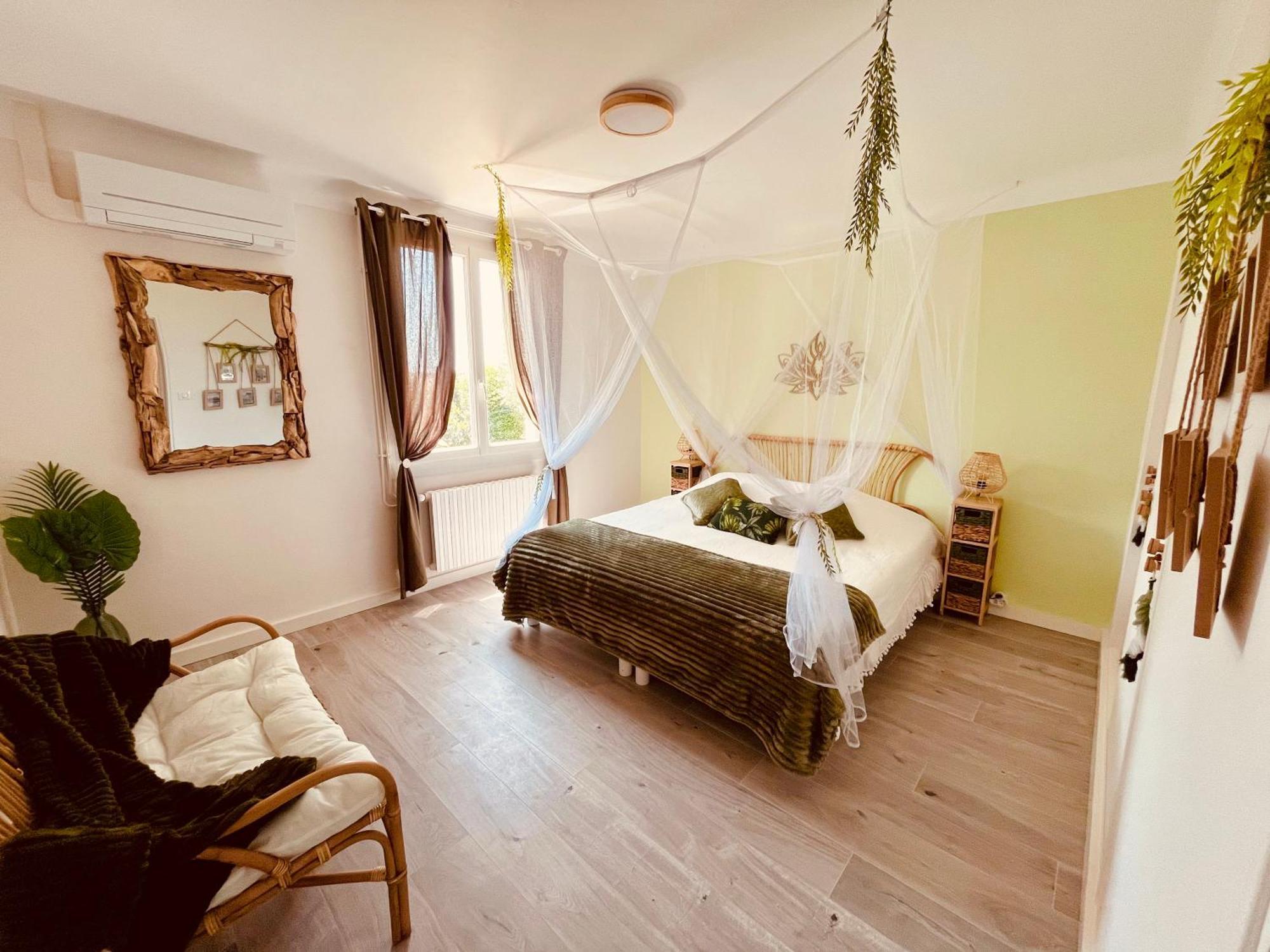 Domaine Amourella Aparthotel Lambesc Εξωτερικό φωτογραφία